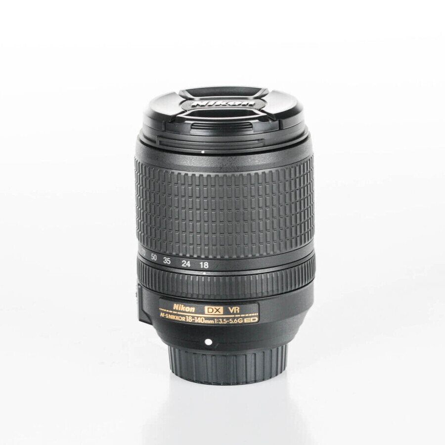 Nikon AF-S DX NIKKOR 18-140mm f/3.5-5.6G ED VR Lens