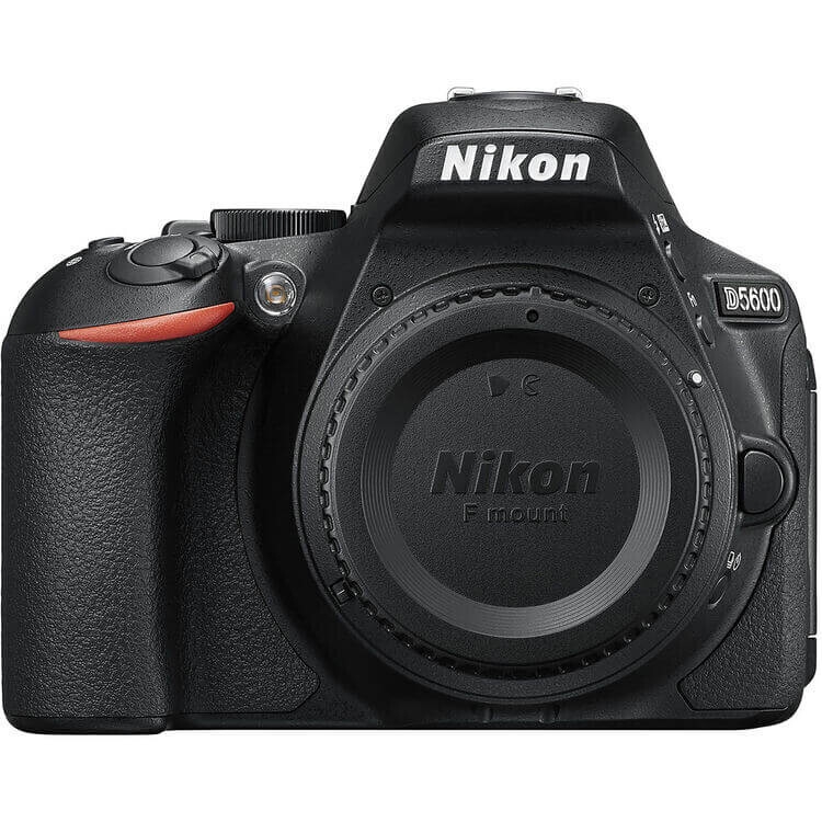 Nikon D5600 18-140mm VR Lens DSLR Fotoğraf Makinesi