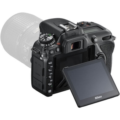 Nikon D7500 Body DSLR Fotoğraf Makinesi