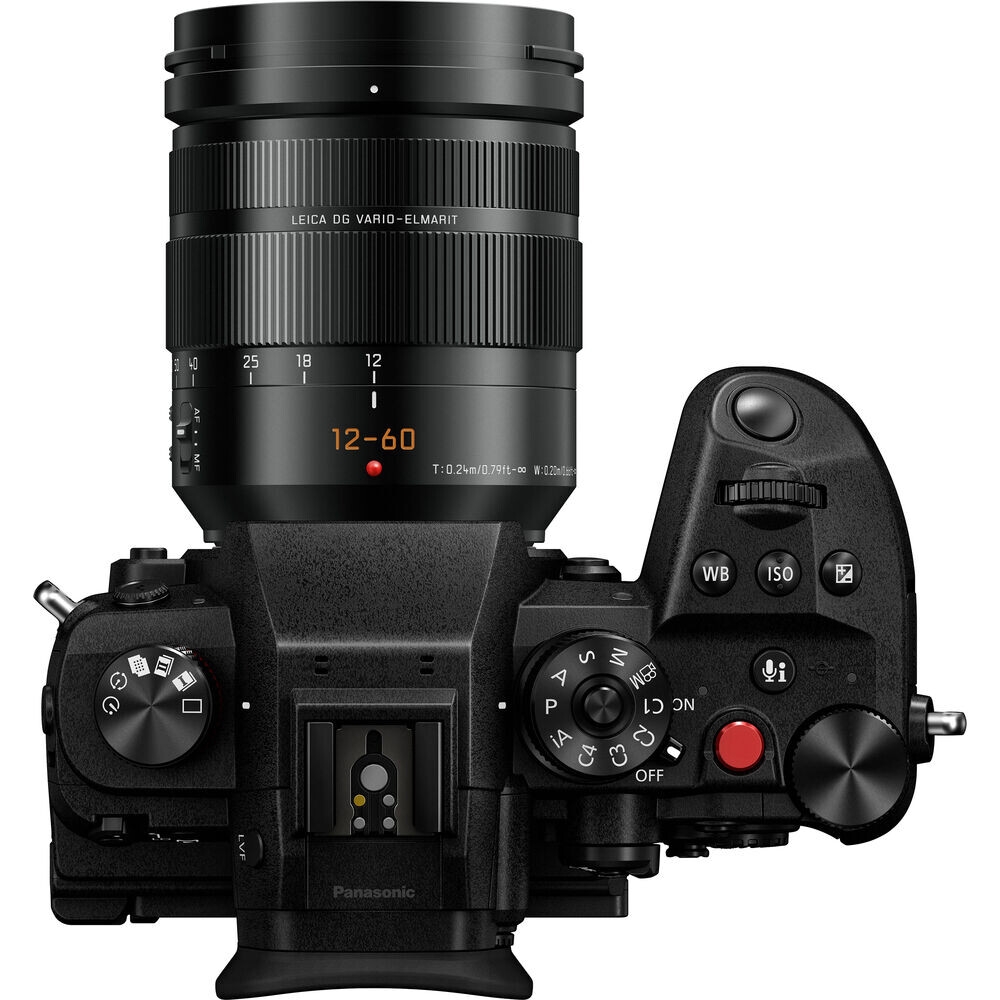 Panasonic Lumix GH6 12-60mm f/2.8-4 Lens Kit