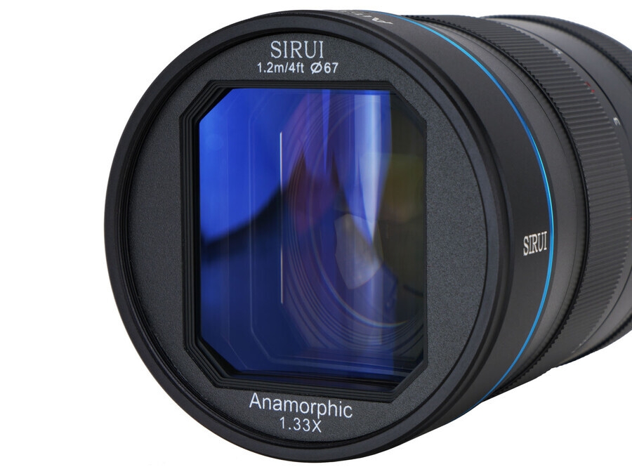 Sirui 75mm f/1.8 Anamorphic Lens