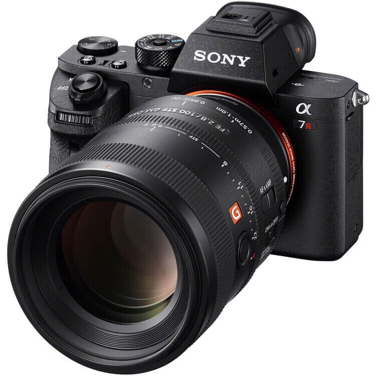 Sony FE 100mm f/2.8 STF GM OSS Lens