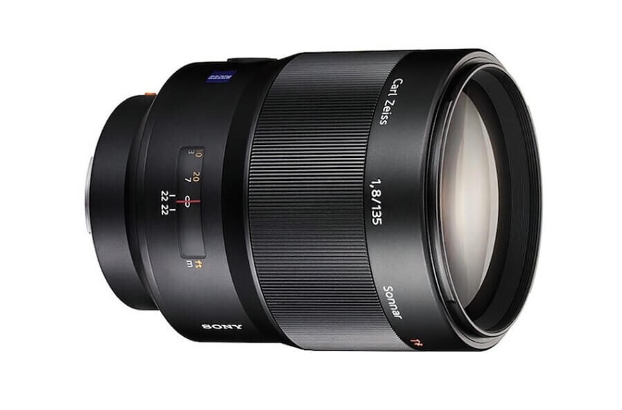 Sony FE 135mm f/1.8 GM Lens