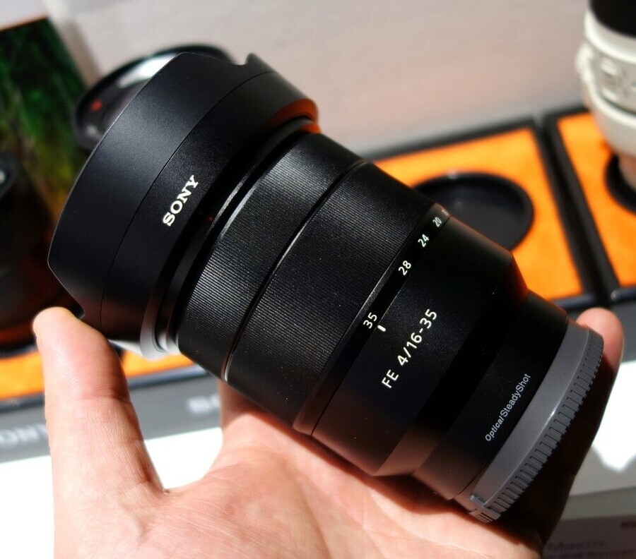 Sony FE 16-35mm f/4 Za Oss Lens